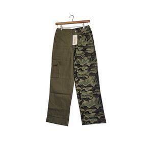 Split-style leg cargo type pants